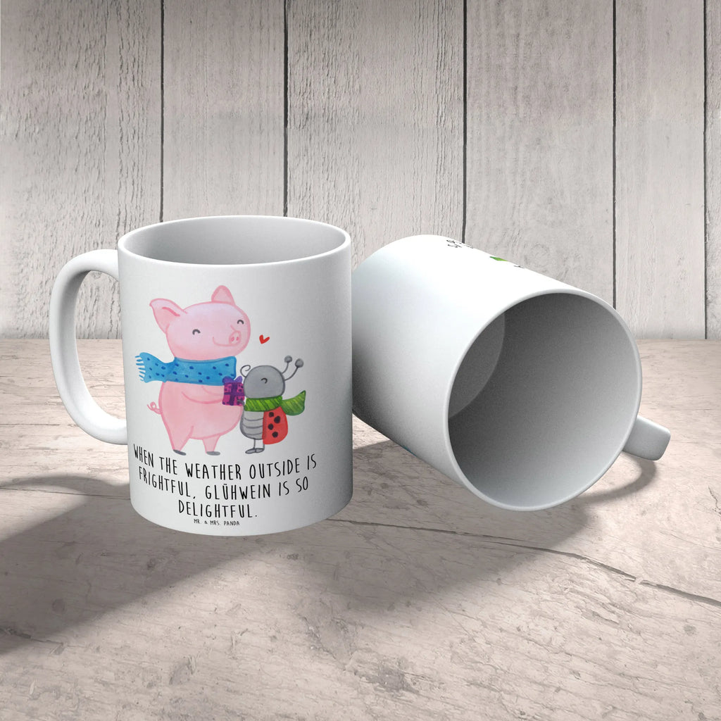 Tasse Glühschwein Smörle Tasse, Kaffeetasse, Teetasse, Becher, Kaffeebecher, Teebecher, Keramiktasse, Porzellantasse, Büro Tasse, Geschenk Tasse, Tasse Sprüche, Tasse Motive, Kaffeetassen, Tasse bedrucken, Designer Tasse, Cappuccino Tassen, Schöne Teetassen, Winter, Weihnachten, Weihnachtsdeko, Nikolaus, Advent, Heiligabend, Wintermotiv, Handgezeichnetes Glühschwein, Kreatives Glühschwein Design, Winterlicher Glühwein Spruch, Glühwein Liebhaber Geschenk, Herzliches Marienkäfer Motiv, Marienkäfer in Winterkleidung, Glühwein ist köstlich Spruch, Smörle der stolze Marienkäfer, Süßer Marienkäfer gibt Geschenk, Romantische Geschenkidee Glühwein