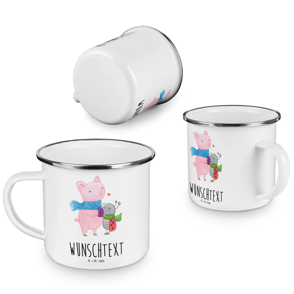 Personalisierte Emaille Tasse Glühschwein Smörle Emaille Tasse personalisiert, Emaille Tasse mit Namen, Campingtasse personalisiert, Namenstasse, Campingtasse bedrucken, Campinggeschirr personalsisert, tasse mit namen, personalisierte tassen, personalisierte tasse, tasse selbst gestalten, tasse bedrucken, tassen bedrucken, Winter, Weihnachten, Weihnachtsdeko, Nikolaus, Advent, Heiligabend, Wintermotiv, Handgezeichnetes Glühschwein, Kreatives Glühschwein Design, Winterlicher Glühwein Spruch, Glühwein Liebhaber Geschenk, Herzliches Marienkäfer Motiv, Marienkäfer in Winterkleidung, Glühwein ist köstlich Spruch, Smörle der stolze Marienkäfer, Süßer Marienkäfer gibt Geschenk, Romantische Geschenkidee Glühwein