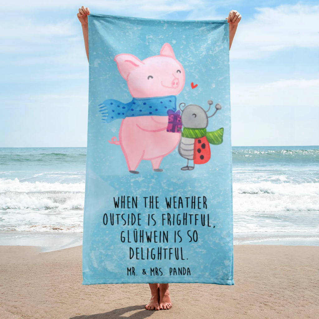 XL Badehandtuch Glühschwein Smörle Handtuch, Badetuch, Duschtuch, Strandtuch, Saunatuch, Winter, Weihnachten, Weihnachtsdeko, Nikolaus, Advent, Heiligabend, Wintermotiv, Handgezeichnetes Glühschwein, Kreatives Glühschwein Design, Winterlicher Glühwein Spruch, Glühwein Liebhaber Geschenk, Herzliches Marienkäfer Motiv, Marienkäfer in Winterkleidung, Glühwein ist köstlich Spruch, Smörle der stolze Marienkäfer, Süßer Marienkäfer gibt Geschenk, Romantische Geschenkidee Glühwein