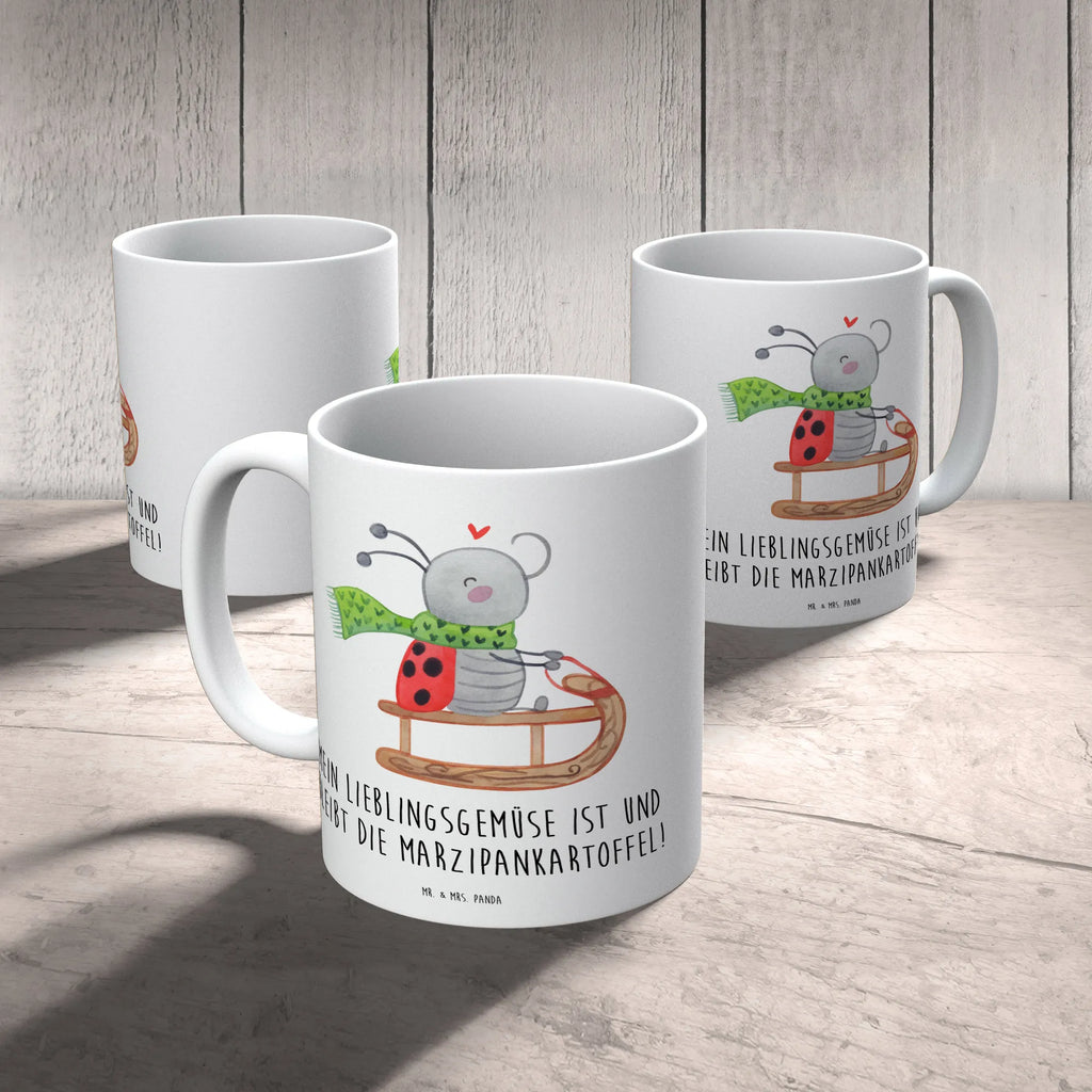 Kindertasse Smörle Rodeln Kindertasse, Kinder Tasse, Kunststoff Tasse, Kindergarten Tasse, Trinkbecher, Camping Becher, Kaffeetasse, Kunststoffbecher, Kindergartenbecher, Outdoorgeschirr, Kunststoffgeschirr, Reisebecher, Reisetasse, Kinderbecher, Bruchfeste Tasse, Bruchsichere Tasse, Plastik Tasse, Plastiktasse, Winter, Weihnachten, Weihnachtsdeko, Nikolaus, Advent, Heiligabend, Wintermotiv, Schlittenfahren, Smörle, Marzipan