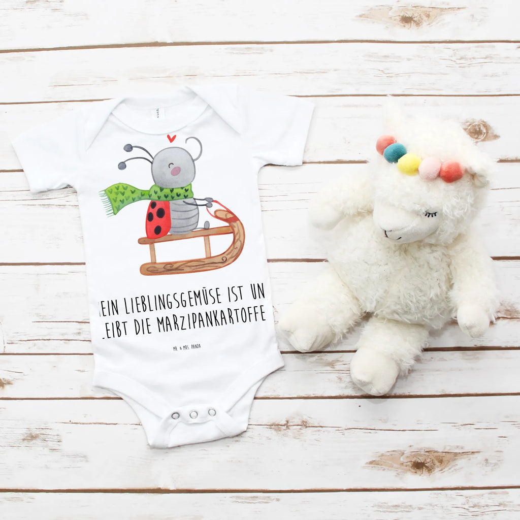 Baby Body Smörle Rodeln Babykleidung, Babystrampler, Strampler, Wickelbody, Baby Erstausstattung, Baby-Body, Baby-Strampler, Baby-Kleidung, Kurzarm-Strampler, Baby-Overall, Baby-Romper, Winter, Weihnachten, Weihnachtsdeko, Nikolaus, Advent, Heiligabend, Wintermotiv, Schlittenfahren, Smörle, Marzipan