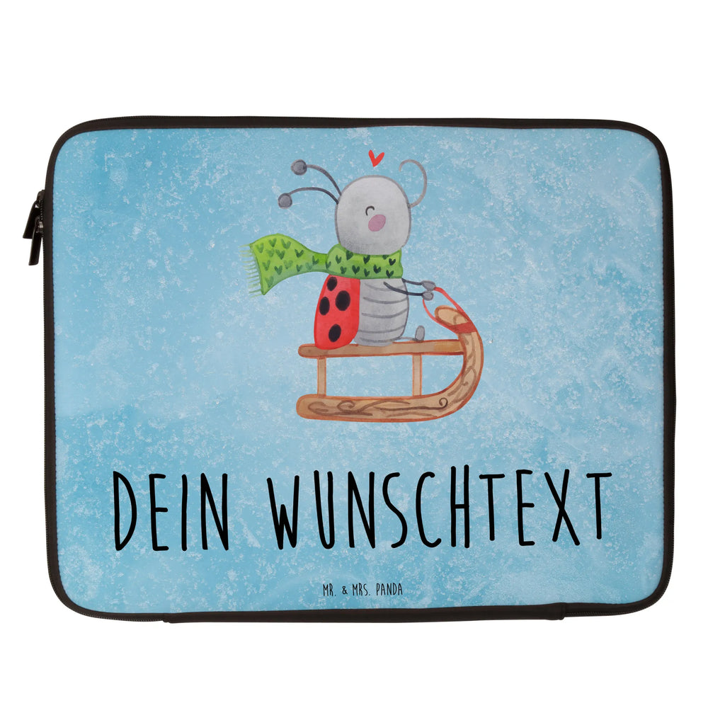 Personalisierte Notebook Tasche Smörle Rodeln Personalisierte Notebook Tasche, Personalisierte Notebooktasche, Personalisierte Computertasche, Personalisierte Notebook-Reisehülle, Personalisierte Laptop Hülle, Personalisierte Laptop Tasche, Notebook Tasche personalisiert, Notebook Tasche mit Namen, Notebook Tasche bedrucken, Winter, Weihnachten, Weihnachtsdeko, Nikolaus, Advent, Heiligabend, Wintermotiv, Schlittenfahren, Smörle, Marzipan