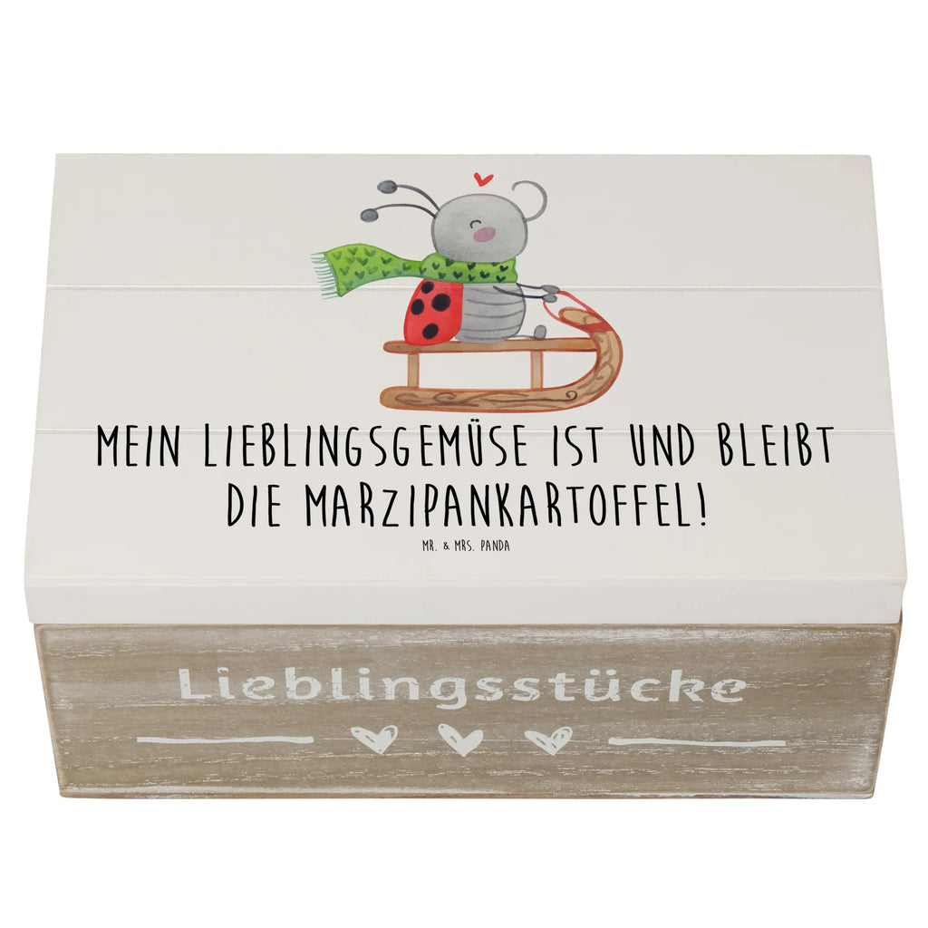 Holzkiste Smörle Rodeln Holzkiste, Kiste, Schatzkiste, Truhe, Schatulle, XXL, Erinnerungsbox, Erinnerungskiste, Dekokiste, Aufbewahrungsbox, Geschenkbox, Geschenkdose, Winter, Weihnachten, Weihnachtsdeko, Nikolaus, Advent, Heiligabend, Wintermotiv, Schlittenfahren, Smörle, Marzipan