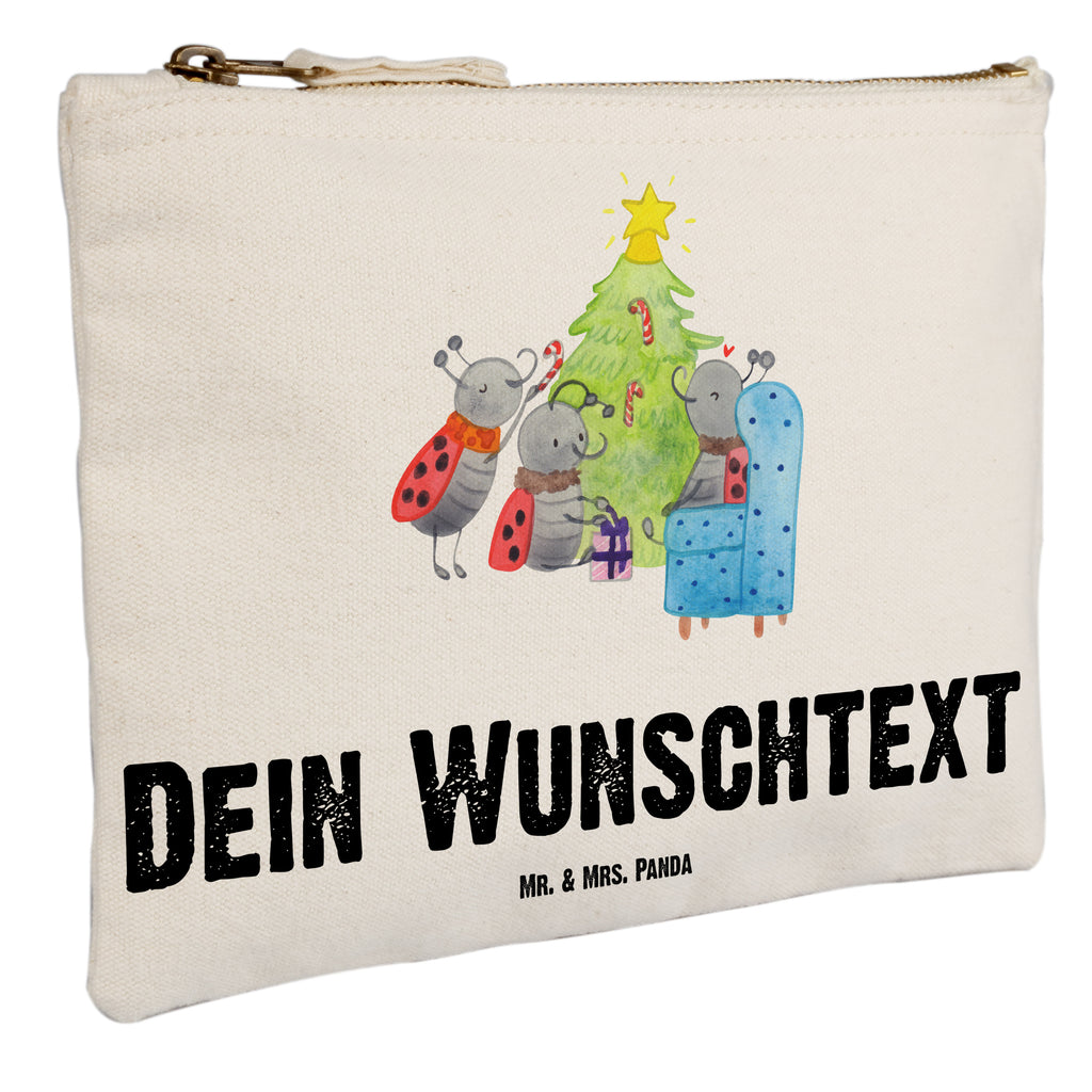 Personalisierte Schminktasche Weihnachten Smörle Personalisierte Schminktasche, Personalisierte Kosmetiktasche, Personalisierter Kosmetikbeutel, Personalisiertes Stiftemäppchen, Personalisiertes Etui, Personalisierte Federmappe, Personalisierte Makeup Bag, Personalisiertes Schminketui, Personalisiertes Kosmetiketui, Personalisiertes Schlamperetui, Schminktasche mit Namen, Kosmetiktasche mit Namen, Kosmetikbeutel mit Namen, Stiftemäppchen mit Namen, Etui mit Namen, Federmappe mit Namen, Makeup Bg mit Namen, Schminketui mit Namen, Kosmetiketui mit Namen, Schlamperetui mit Namen, Schminktasche personalisieren, Schminktasche bedrucken, Schminktasche selbst gestalten, Winter, Weihnachten, Weihnachtsdeko, Nikolaus, Advent, Heiligabend, Wintermotiv, Weihnachtsbaum, Geschenk, Pfefferminzstange, Tannennadeln