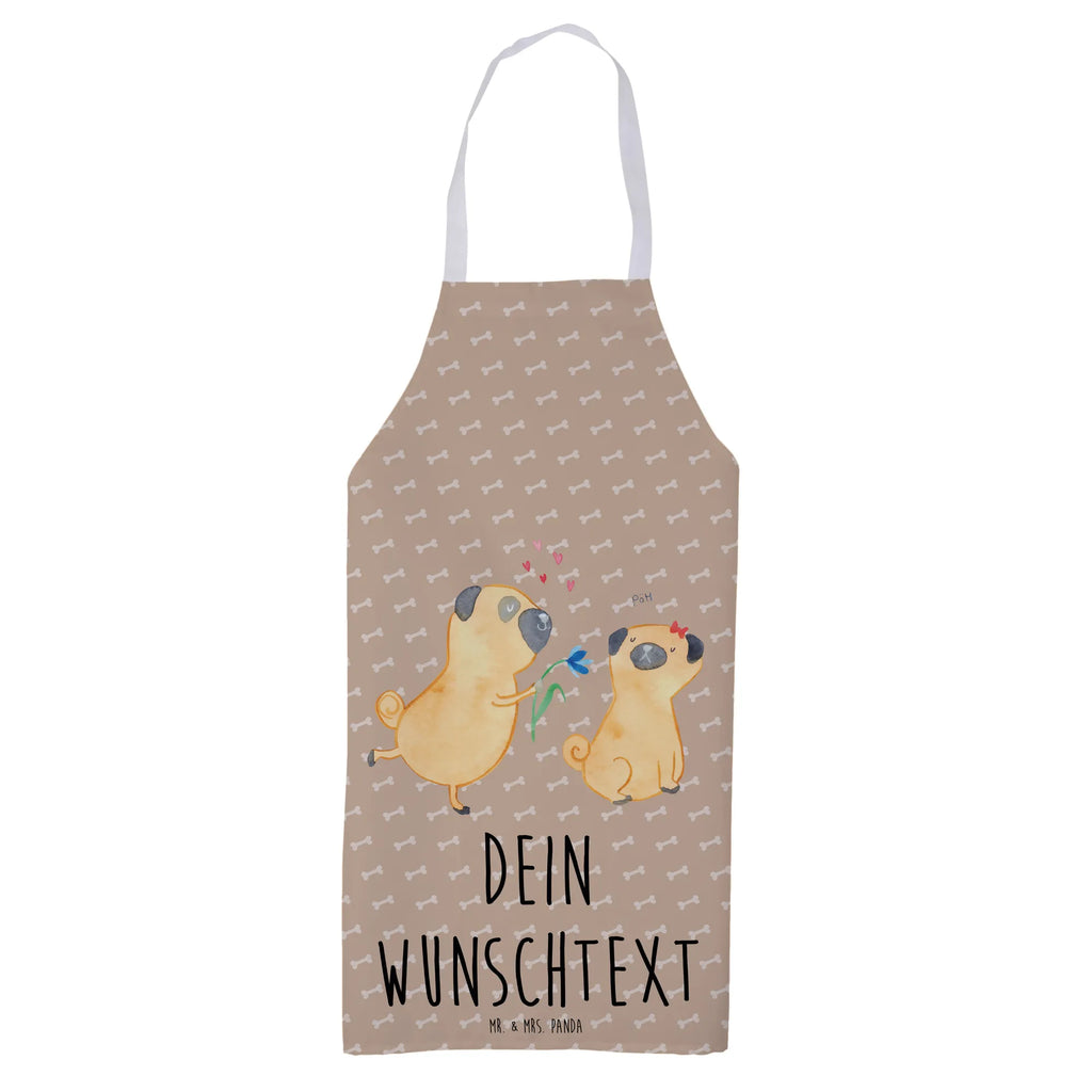 Personalisierte Kochschürze Mops verliebt Personalisierte Kochschürze, Personalisierte Schürze, Personalisierte Backschürze, Personalisierte Küchenschürze, Personalisierte Grillschürze, Personalisierte Latzschürze, Kochschürze mit Namen, Schürze mit Namen, Backschürze mit Namen, Küchenschürze mit Namen, Grillschürze mit Namen, Latzschürze mit Namen, Schürze bedrucken, Kochschürze personalisiert, Kochschürze personalisieren, Personalisierte Kochschürzen, Schürze personalisiert, Grillschürze personalisieren, Schürze personalisieren, Grillschürze personalisiert, Kochschürze bedrucken, Kochschürze selbst gestalten, Schürze selbst gestalten, Grillschürze bedrucken, Hund, Hundemotiv, Haustier, Hunderasse, Tierliebhaber, Hundebesitzer, Sprüche, Mops, Möpse, Hundeliebe, verliebt, Liebe, Liebesspruch. Verlobt, Geschenk Freund, Partner