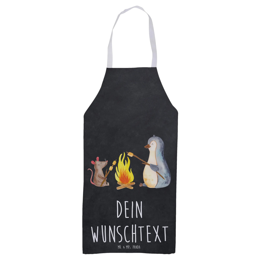 Personalisierte Kochschürze Pinguin Lagerfeuer Personalisierte Kochschürze, Personalisierte Schürze, Personalisierte Backschürze, Personalisierte Küchenschürze, Personalisierte Grillschürze, Personalisierte Latzschürze, Kochschürze mit Namen, Schürze mit Namen, Backschürze mit Namen, Küchenschürze mit Namen, Grillschürze mit Namen, Latzschürze mit Namen, Schürze bedrucken, Kochschürze personalisiert, Kochschürze personalisieren, Personalisierte Kochschürzen, Schürze personalisiert, Grillschürze personalisieren, Schürze personalisieren, Grillschürze personalisiert, Kochschürze bedrucken, Kochschürze selbst gestalten, Schürze selbst gestalten, Grillschürze bedrucken, Pinguin, Maus, Pinguine, Lagerfeuer, Leben, Arbeit, Job, Motivation, Büro, Büroalltag, Lebensspruch, Lebensmotivation, Neustart, Liebe, grillen, Feuer, Marshmallows