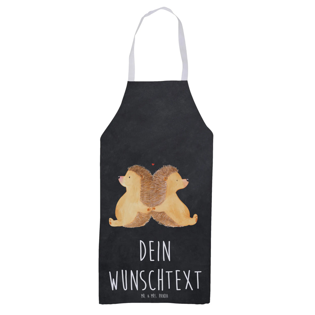 Personalisierte Kochschürze Igel händchenhaltend Personalisierte Kochschürze, Personalisierte Schürze, Personalisierte Backschürze, Personalisierte Küchenschürze, Personalisierte Grillschürze, Personalisierte Latzschürze, Kochschürze mit Namen, Schürze mit Namen, Backschürze mit Namen, Küchenschürze mit Namen, Grillschürze mit Namen, Latzschürze mit Namen, Schürze bedrucken, Kochschürze personalisiert, Kochschürze personalisieren, Personalisierte Kochschürzen, Schürze personalisiert, Grillschürze personalisieren, Schürze personalisieren, Grillschürze personalisiert, Kochschürze bedrucken, Kochschürze selbst gestalten, Schürze selbst gestalten, Grillschürze bedrucken, Liebe, Partner, Freund, Freundin, Ehemann, Ehefrau, Heiraten, Verlobung, Heiratsantrag, Liebesgeschenk, Jahrestag, Hocheitstag, Igel, Igelliebe, Hand in Hand, Liebesbeweis, große Liebe, Liebesbotschaft, Hochzeit, Lieblingsmensch, Gemeinsamkeit, Love, Geschenk für zwei