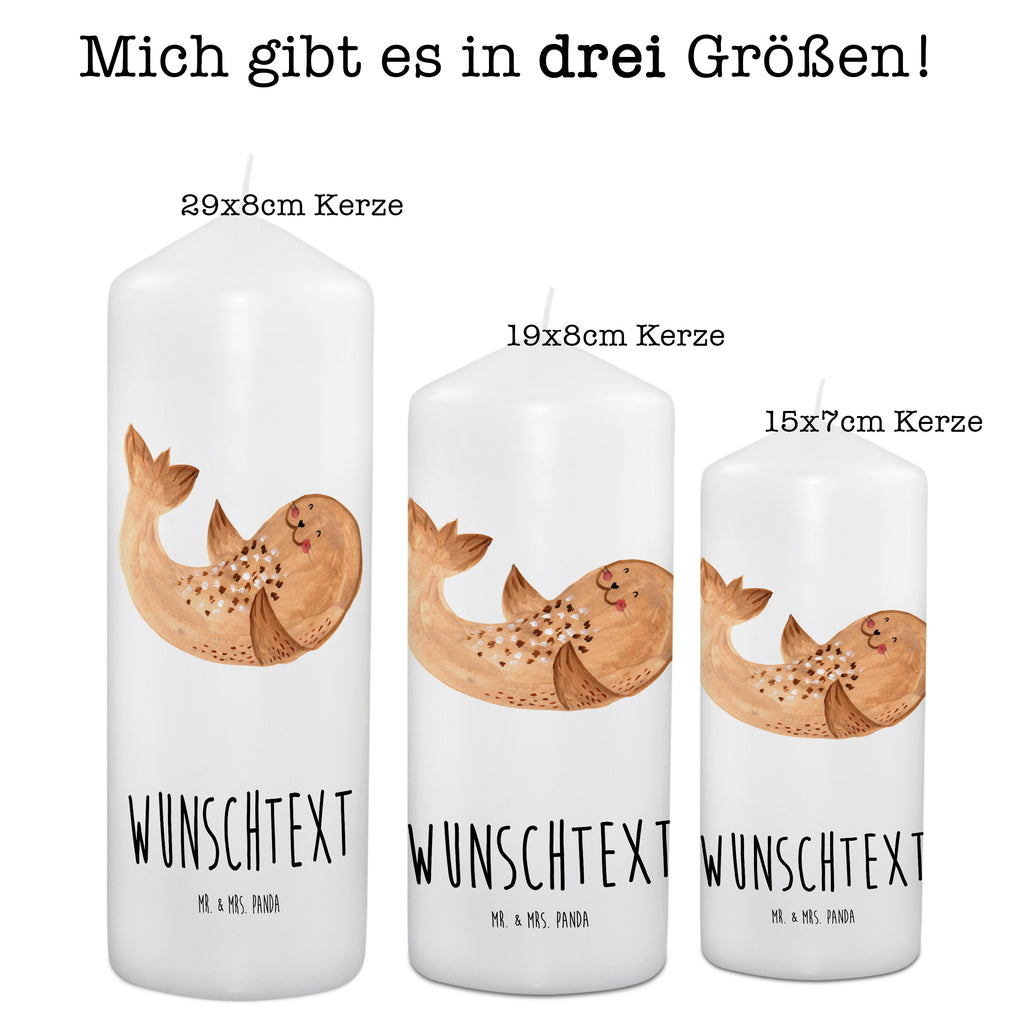 Personalisierte Kerze Robbe liegend Kerze, Taufkerze, Kommunionskerze, Geburtstagskerze, Geschenk Kerze, Taufgeschenk Kerze, Kerze mit Druck, Besondere Kerze, Geschenkidee Kerze, Kerze für Kommunion, kerze personalisiert, personalisierte kerze, personalisierte kerzen, Tiermotive, Gute Laune, lustige Sprüche, Tiere, Robbe, Robben, Seehund, Strand, Meerestier, Ostsee, Nordsee, Lachen, Freude