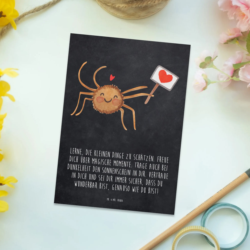 Postkarte Spinne Agathe Motivation Postkarte, Karte, Geschenkkarte, Grußkarte, Einladung, Ansichtskarte, Geburtstagskarte, Einladungskarte, Dankeskarte, Ansichtskarten, Einladung Geburtstag, Einladungskarten Geburtstag, Spinne Agathe, Spinne, Agathe, Videos, Merchandise, Motivation, Glück, Liebe, Vertrauen, Dankeschön