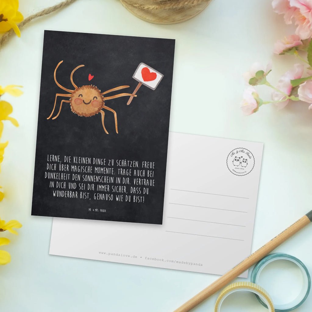 Postkarte Spinne Agathe Motivation Postkarte, Karte, Geschenkkarte, Grußkarte, Einladung, Ansichtskarte, Geburtstagskarte, Einladungskarte, Dankeskarte, Ansichtskarten, Einladung Geburtstag, Einladungskarten Geburtstag, Spinne Agathe, Spinne, Agathe, Videos, Merchandise, Motivation, Glück, Liebe, Vertrauen, Dankeschön