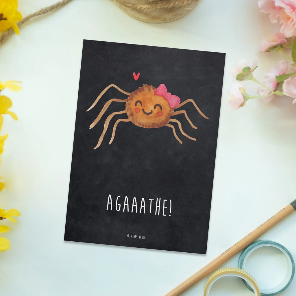 Postkarte Spinne Agathe Freude Postkarte, Karte, Geschenkkarte, Grußkarte, Einladung, Ansichtskarte, Geburtstagskarte, Einladungskarte, Dankeskarte, Ansichtskarten, Einladung Geburtstag, Einladungskarten Geburtstag, Spinne Agathe, Spinne, Agathe, Videos, Merchandise, Viral, Viraler Hit, Trend, Beliebte Spinne