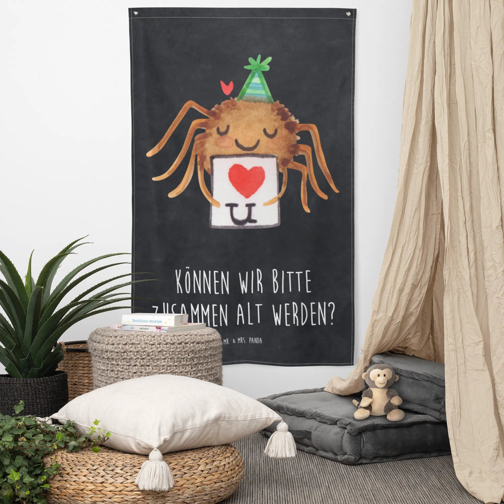 Wandteppich Spinne Agathe Brief Wandbehang, Dekoration, Boho, Wandteppich, Wandtuch, Wanddeko, Tapisserie, Tapestry, Wandbild, Textil-Kunst, Schmuck-Wandbehang, Wand Deko, Kinderzimmer, Kinderzimmer Wand, Kinderzimmer Deko, Kinderzimmer Wanddeko, Spinne Agathe, Spinne, Agathe, Videos, Merchandise, Liebesbeweis, Ich Liebe dich, Heiratsantrag, Verliebt, Liebespaar, Liebesgeschenk, Treuebeweis, Treuetest