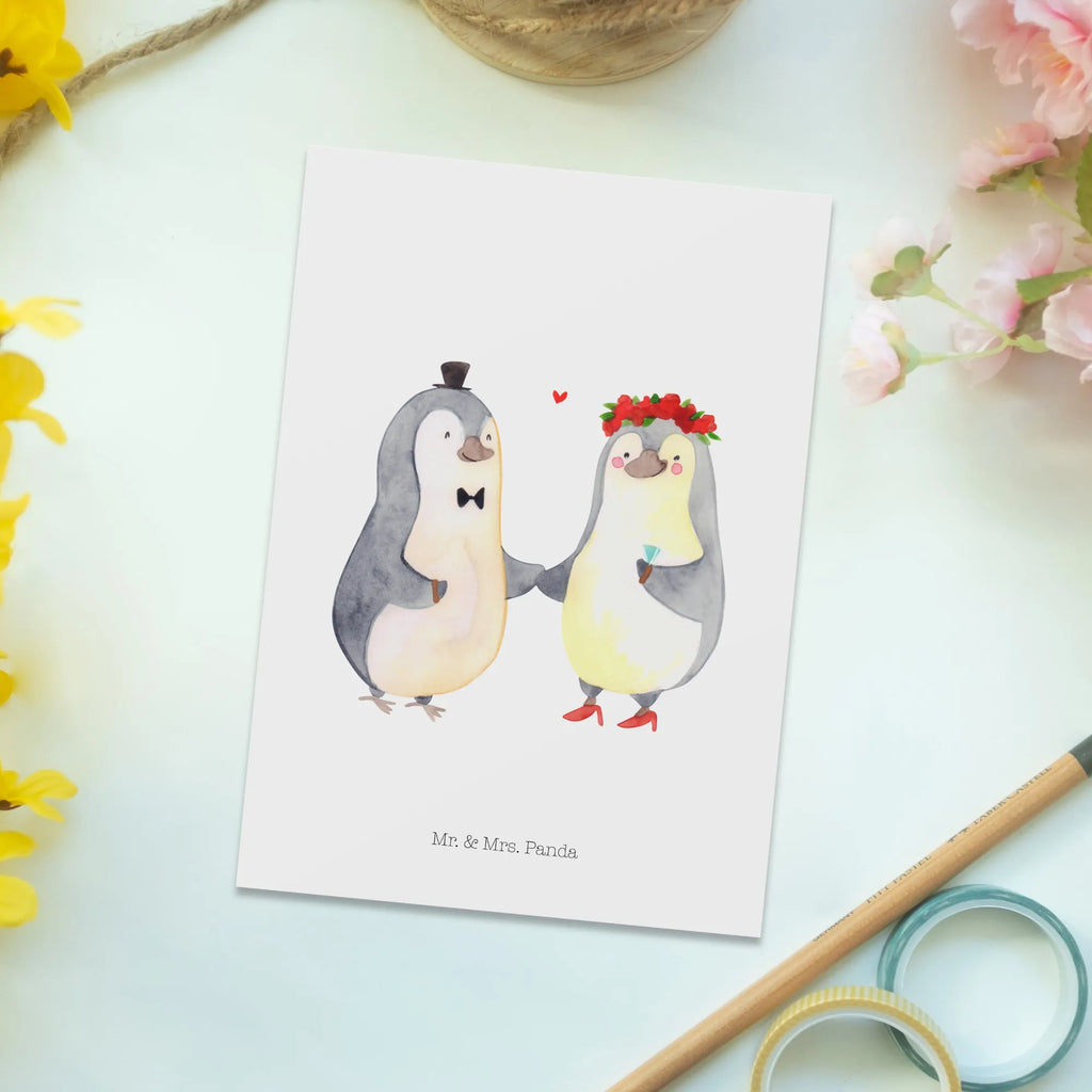 Postkarte Hochzeitspaar Pinguin Postkarte, Karte, Geschenkkarte, Grußkarte, Einladung, Ansichtskarte, Geburtstagskarte, Einladungskarte, Dankeskarte, Ansichtskarten, Einladung Geburtstag, Einladungskarten Geburtstag, Hochzeit, Hochzeitsgeschenk, Ehe, Hochzeitsfeier, Trauung, Trauungsgeschenk, Hochzeitskarte, Verlobungsfeier, Verlobungsgeschenk, Hochzeitsgeschenkideen, Hochzeitsgeschenke für Brautpaar, Pinguin, Pinguine, Hochzeitstag, geschenkidee Hochzeit, Gastgeschenk