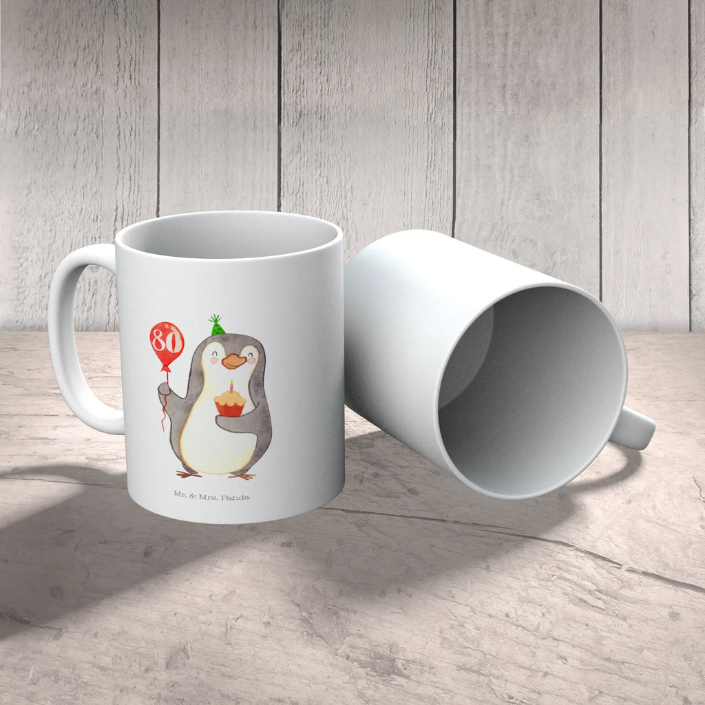 Tasse 80. Geburtstag Pinguin Luftballon Tasse, Kaffeetasse, Teetasse, Becher, Kaffeebecher, Teebecher, Keramiktasse, Porzellantasse, Büro Tasse, Geschenk Tasse, Tasse Sprüche, Tasse Motive, Kaffeetassen, Tasse bedrucken, Designer Tasse, Cappuccino Tassen, Schöne Teetassen, Geburtstag, Geburtstagsgeschenk, Geschenk, Pinguin, Geburtstage, Happy Birthday, Geburtstagsfeier