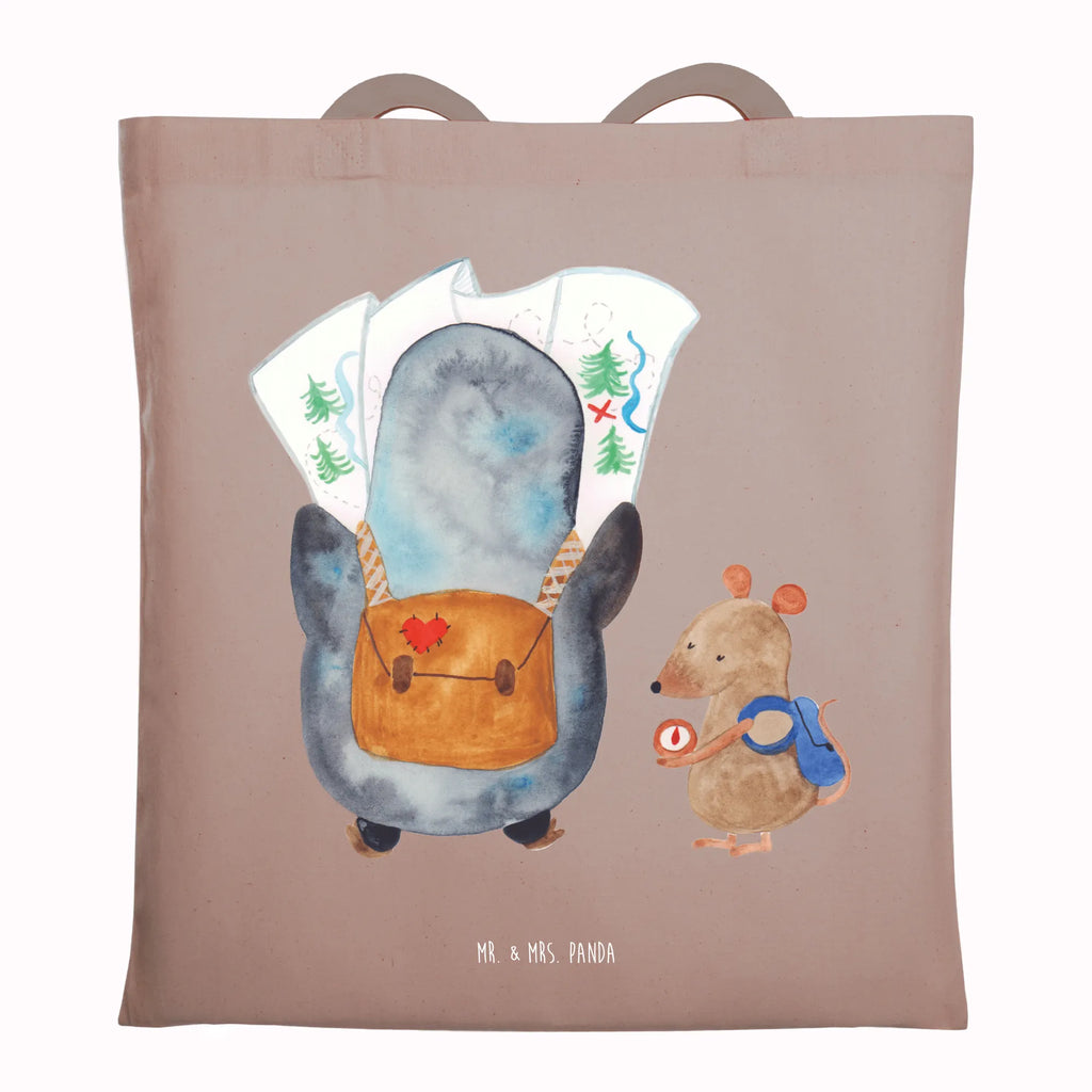 Tragetasche Pinguin & Maus Wanderer Beuteltasche, Beutel, Einkaufstasche, Jutebeutel, Stoffbeutel, Tasche, Shopper, Umhängetasche, Strandtasche, Schultertasche, Stofftasche, Tragetasche, Badetasche, Jutetasche, Einkaufstüte, Laptoptasche, Pinguin, Pinguine, Abenteurer, Abenteuer, Roadtrip, Ausflug, Wanderlust, wandern