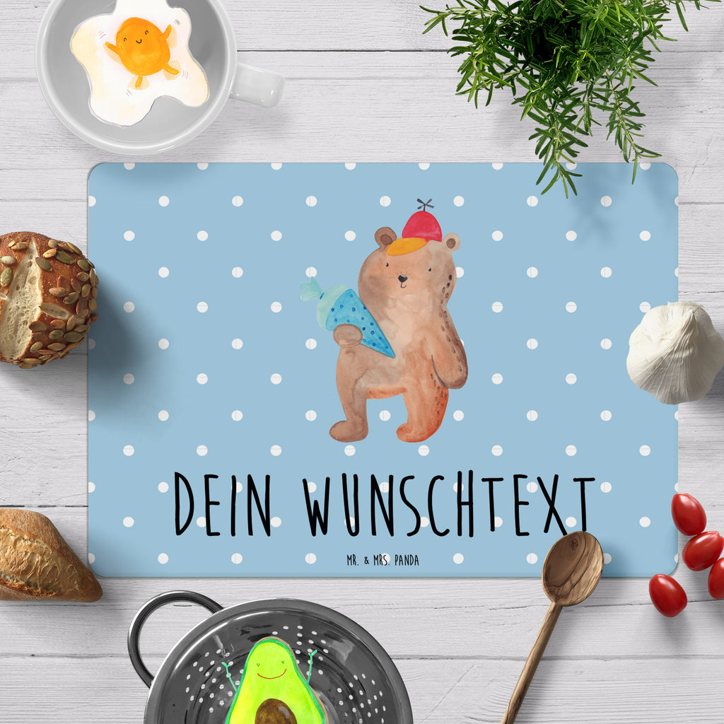 Personalisiertes Tischset Bär mit Schultüte Personalisiertes Tischet, Personalisierter Tischuntersetzer, Personalisiertes Platzset, tischset personalisiert, personalisiertes tischset, personalisierte platzsets, platzset personalisiert, personalisierte platzdeckchen, platzdeckchen personalisiert, tischset mit namen, platzdeckchen mit namen, platzset mit namen abwaschbar, platzset mit namen, tischset abwaschbar mit namen, Bär, Teddy, Teddybär, Bär Motiv, Schultüte, Erster Schultag Geschenk, Einschulung Geschenk, Schule Geschenk, Grundschule, Schulanfang, Schulbeginn