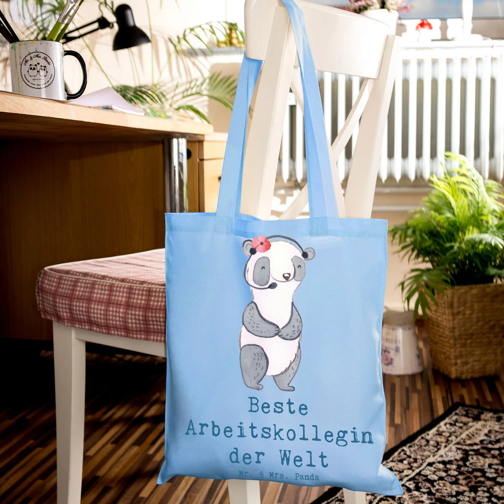 Tragetasche Panda Beste Arbeitskollegin der Welt Beuteltasche, Beutel, Einkaufstasche, Jutebeutel, Stoffbeutel, Tasche, Shopper, Umhängetasche, Strandtasche, Schultertasche, Stofftasche, Tragetasche, Badetasche, Jutetasche, Einkaufstüte, Laptoptasche, für, Dankeschön, Geschenk, Schenken, Geburtstag, Geburtstagsgeschenk, Geschenkidee, Danke, Bedanken, Mitbringsel, Freude machen, Geschenktipp, Arbeitskollegin, Kollegin, Freundin, Büro, Abschiedsgeschenk, Ruhestand, Arbeit, Mitarbeiterin, Berufsgenossin, Beruf