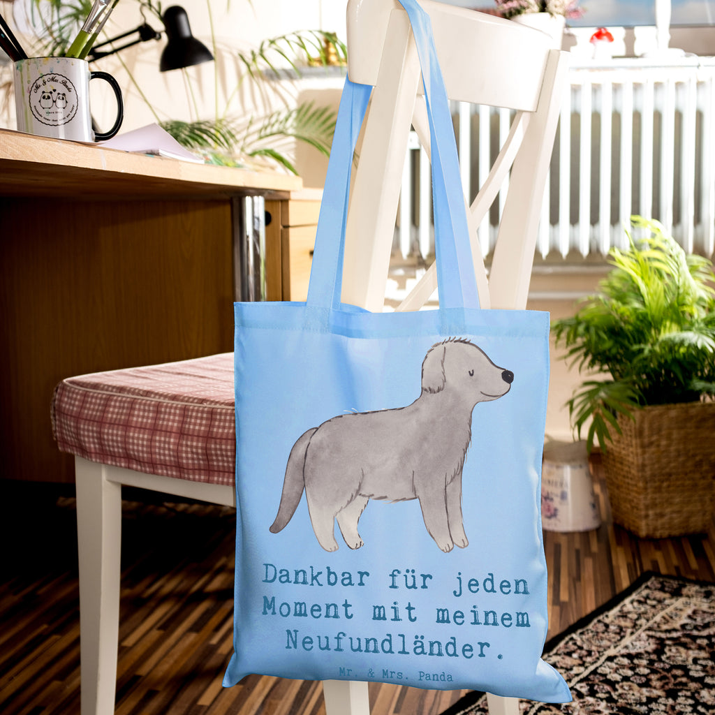 Tragetasche Neufundländer Moment Beuteltasche, Beutel, Einkaufstasche, Jutebeutel, Stoffbeutel, Tasche, Shopper, Umhängetasche, Strandtasche, Schultertasche, Stofftasche, Tragetasche, Badetasche, Jutetasche, Einkaufstüte, Laptoptasche, Hund, Hunderasse, Rassehund, Hundebesitzer, Geschenk, Tierfreund, Schenken, Welpe, Neufundländer, Newfoundland