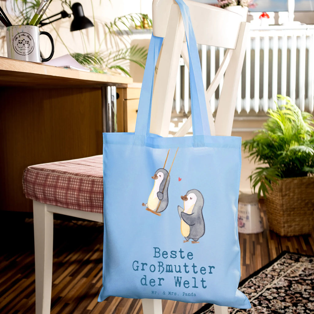 Tragetasche Pinguin Beste Großmutter der Welt Beuteltasche, Beutel, Einkaufstasche, Jutebeutel, Stoffbeutel, Tasche, Shopper, Umhängetasche, Strandtasche, Schultertasche, Stofftasche, Tragetasche, Badetasche, Jutetasche, Einkaufstüte, Laptoptasche, für, Dankeschön, Geschenk, Schenken, Geburtstag, Geburtstagsgeschenk, Geschenkidee, Danke, Bedanken, Mitbringsel, Freude machen, Geschenktipp, Großmutter, Omi, Oma, Oma geworden, Grosseltern