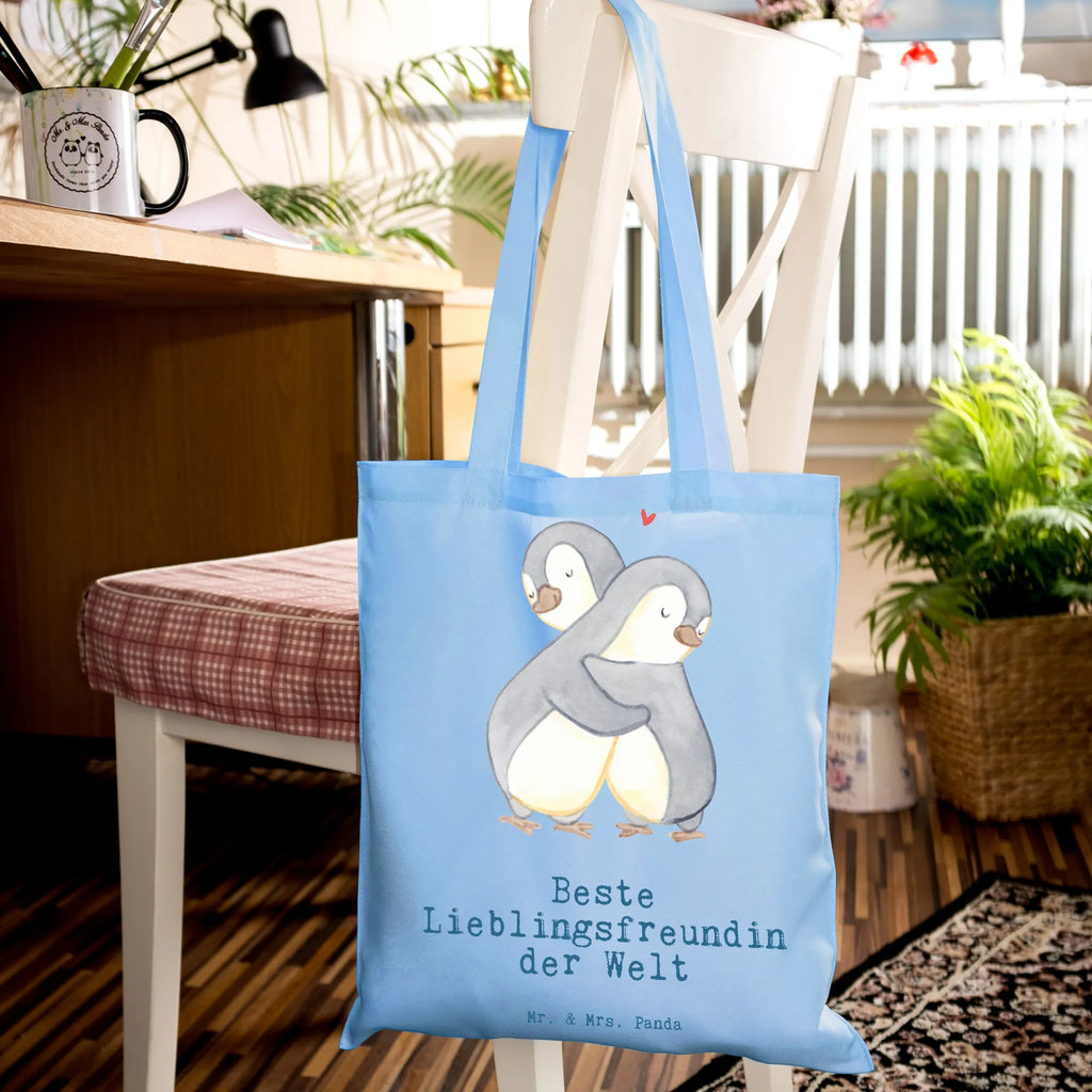 Tragetasche Pinguin Beste Lieblingsfreundin der Welt Beuteltasche, Beutel, Einkaufstasche, Jutebeutel, Stoffbeutel, Tasche, Shopper, Umhängetasche, Strandtasche, Schultertasche, Stofftasche, Tragetasche, Badetasche, Jutetasche, Einkaufstüte, Laptoptasche, für, Dankeschön, Geschenk, Schenken, Geburtstag, Geburtstagsgeschenk, Geschenkidee, Danke, Bedanken, Mitbringsel, Freude machen, Geschenktipp, Lieblingsfreundin, Freundin, Partnerin, Lieblingsmensch, Lieblings Mensch, Liebling, Partner, Bae, beste Freundin, Liebe, Herz, Love