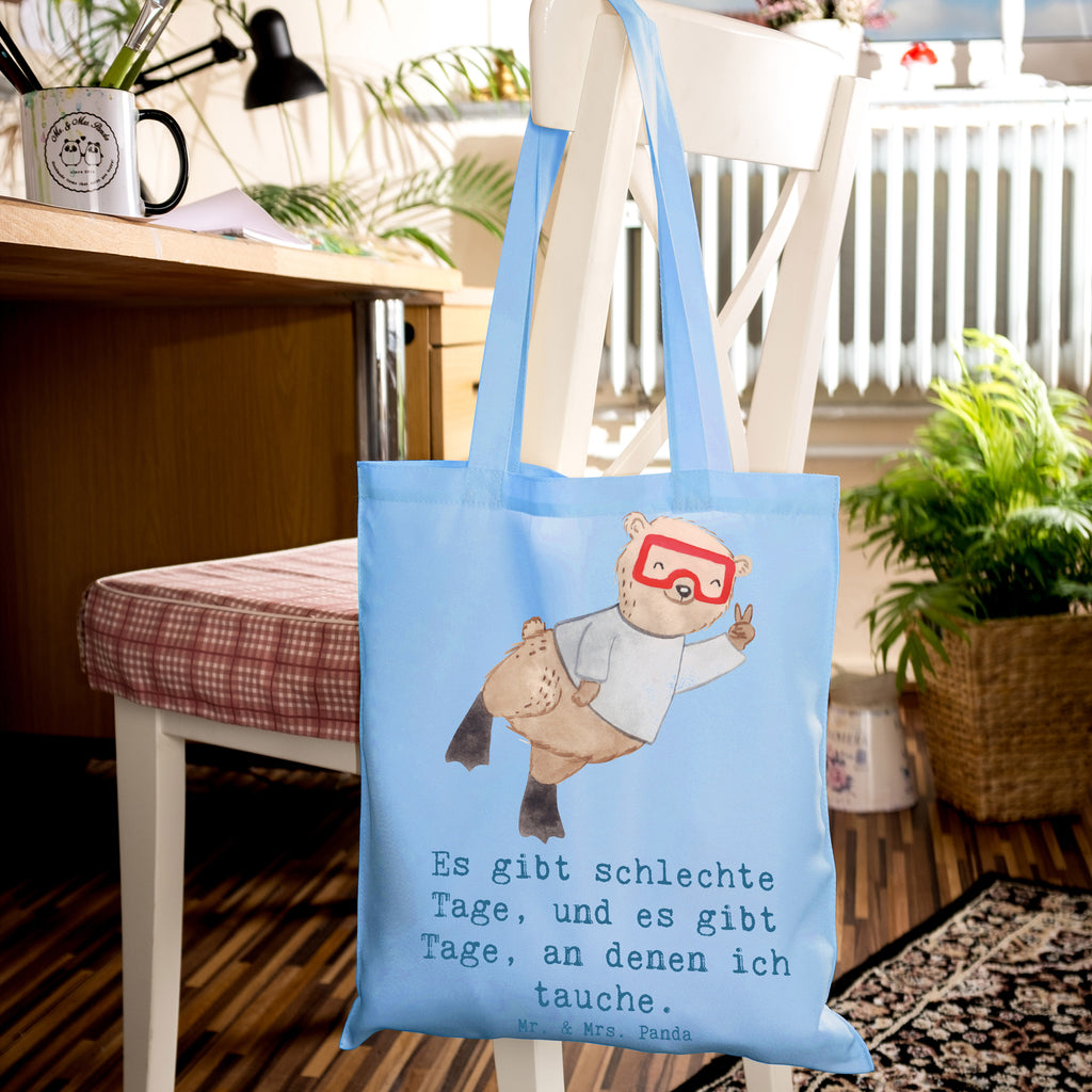 Tragetasche Bär Tauchen Beuteltasche, Beutel, Einkaufstasche, Jutebeutel, Stoffbeutel, Tasche, Shopper, Umhängetasche, Strandtasche, Schultertasche, Stofftasche, Tragetasche, Badetasche, Jutetasche, Einkaufstüte, Laptoptasche, Geschenk, Sport, Sportart, Hobby, Schenken, Danke, Dankeschön, Auszeichnung, Gewinn, Sportler, Tauchen, schnorcheln, Tauchgang, Tauchschule, Diving, Dive