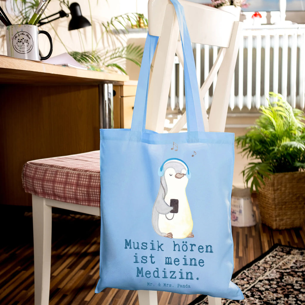 Tragetasche Pinguin Musik hören Beuteltasche, Beutel, Einkaufstasche, Jutebeutel, Stoffbeutel, Tasche, Shopper, Umhängetasche, Strandtasche, Schultertasche, Stofftasche, Tragetasche, Badetasche, Jutetasche, Einkaufstüte, Laptoptasche, Geschenk, Sport, Sportart, Hobby, Schenken, Danke, Dankeschön, Auszeichnung, Gewinn, Sportler, Musik hören, Lieblingssong