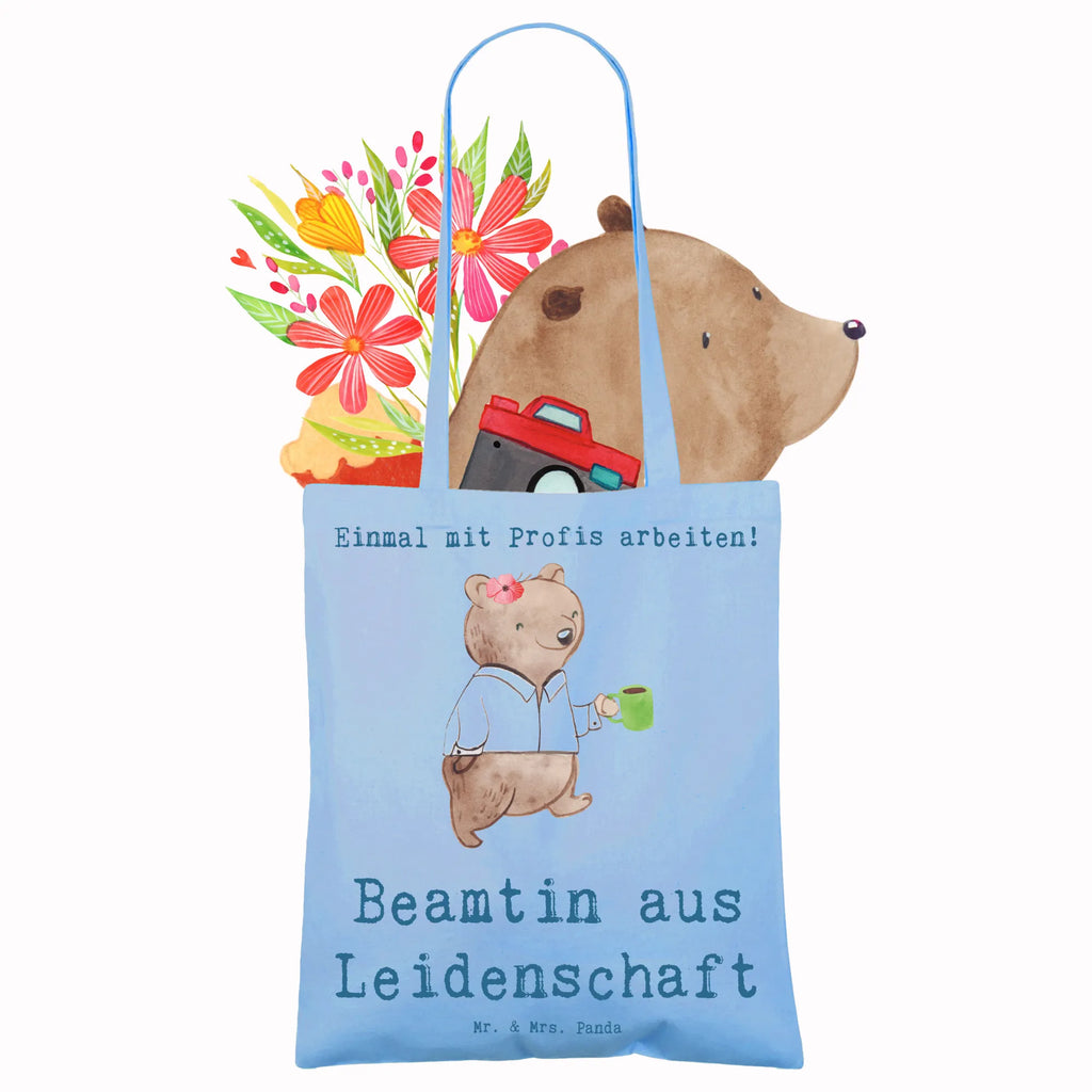 Tragetasche Beamtin aus Leidenschaft Beuteltasche, Beutel, Einkaufstasche, Jutebeutel, Stoffbeutel, Tasche, Shopper, Umhängetasche, Strandtasche, Schultertasche, Stofftasche, Tragetasche, Badetasche, Jutetasche, Einkaufstüte, Laptoptasche, Beruf, Ausbildung, Jubiläum, Abschied, Rente, Kollege, Kollegin, Geschenk, Schenken, Arbeitskollege, Mitarbeiter, Firma, Danke, Dankeschön, Beamte, Verbeamtung, Beamtentum, öffentlicher Dienst, Studium, Amt