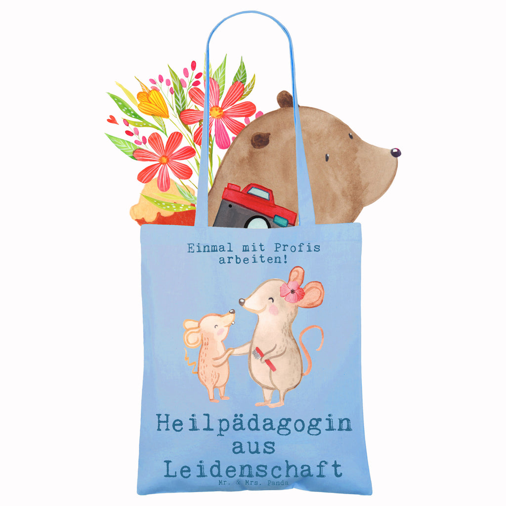 Tragetasche Heilpädagogin aus Leidenschaft Beuteltasche, Beutel, Einkaufstasche, Jutebeutel, Stoffbeutel, Tasche, Shopper, Umhängetasche, Strandtasche, Schultertasche, Stofftasche, Tragetasche, Badetasche, Jutetasche, Einkaufstüte, Laptoptasche, Beruf, Ausbildung, Jubiläum, Abschied, Rente, Kollege, Kollegin, Geschenk, Schenken, Arbeitskollege, Mitarbeiter, Firma, Danke, Dankeschön, Heilpädagogin, Heilpädagogik, Studium