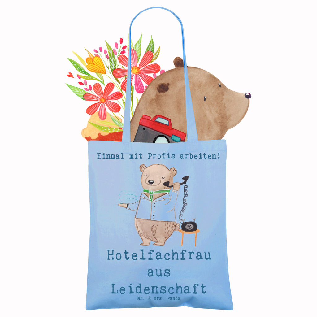 Tragetasche Hotelfachfrau aus Leidenschaft Beuteltasche, Beutel, Einkaufstasche, Jutebeutel, Stoffbeutel, Tasche, Shopper, Umhängetasche, Strandtasche, Schultertasche, Stofftasche, Tragetasche, Badetasche, Jutetasche, Einkaufstüte, Laptoptasche, Beruf, Ausbildung, Jubiläum, Abschied, Rente, Kollege, Kollegin, Geschenk, Schenken, Arbeitskollege, Mitarbeiter, Firma, Danke, Dankeschön, Hotelfachfrau, Hotelkauffrau, Hotelfachangestellte, Hotelier, Hoteleröffnung