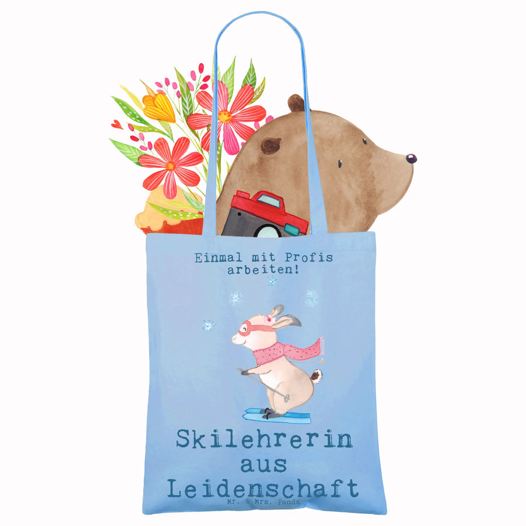 Tragetasche Skilehrerin aus Leidenschaft Beuteltasche, Beutel, Einkaufstasche, Jutebeutel, Stoffbeutel, Tasche, Shopper, Umhängetasche, Strandtasche, Schultertasche, Stofftasche, Tragetasche, Badetasche, Jutetasche, Einkaufstüte, Laptoptasche, Beruf, Ausbildung, Jubiläum, Abschied, Rente, Kollege, Kollegin, Geschenk, Schenken, Arbeitskollege, Mitarbeiter, Firma, Danke, Dankeschön