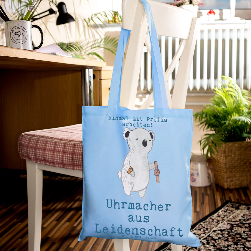 Tragetasche Uhrmacher aus Leidenschaft Beuteltasche, Beutel, Einkaufstasche, Jutebeutel, Stoffbeutel, Tasche, Shopper, Umhängetasche, Strandtasche, Schultertasche, Stofftasche, Tragetasche, Badetasche, Jutetasche, Einkaufstüte, Laptoptasche, Beruf, Ausbildung, Jubiläum, Abschied, Rente, Kollege, Kollegin, Geschenk, Schenken, Arbeitskollege, Mitarbeiter, Firma, Danke, Dankeschön