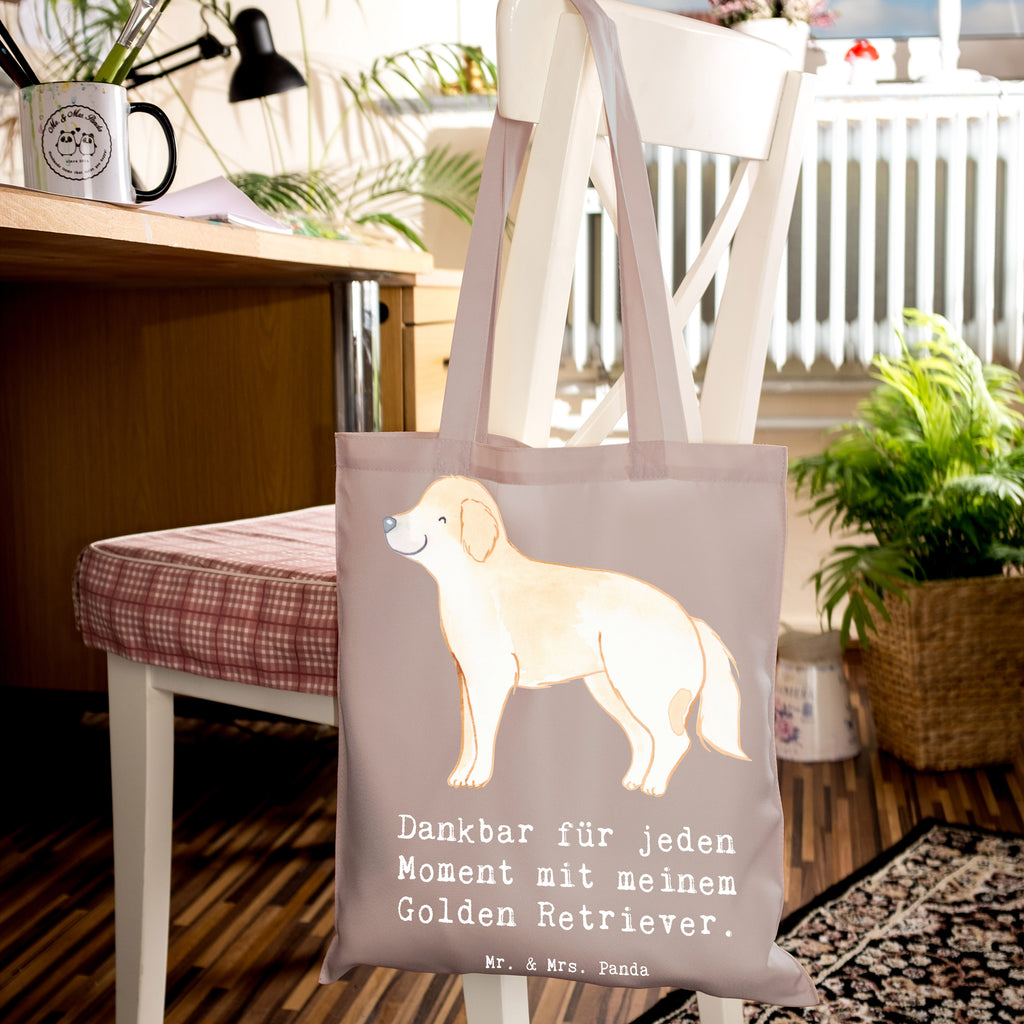 Tragetasche Golden Retriever Moment Beuteltasche, Beutel, Einkaufstasche, Jutebeutel, Stoffbeutel, Tasche, Shopper, Umhängetasche, Strandtasche, Schultertasche, Stofftasche, Tragetasche, Badetasche, Jutetasche, Einkaufstüte, Laptoptasche, Hund, Hunderasse, Rassehund, Hundebesitzer, Geschenk, Tierfreund, Schenken, Welpe, Golden Retriever, Goldie Hund