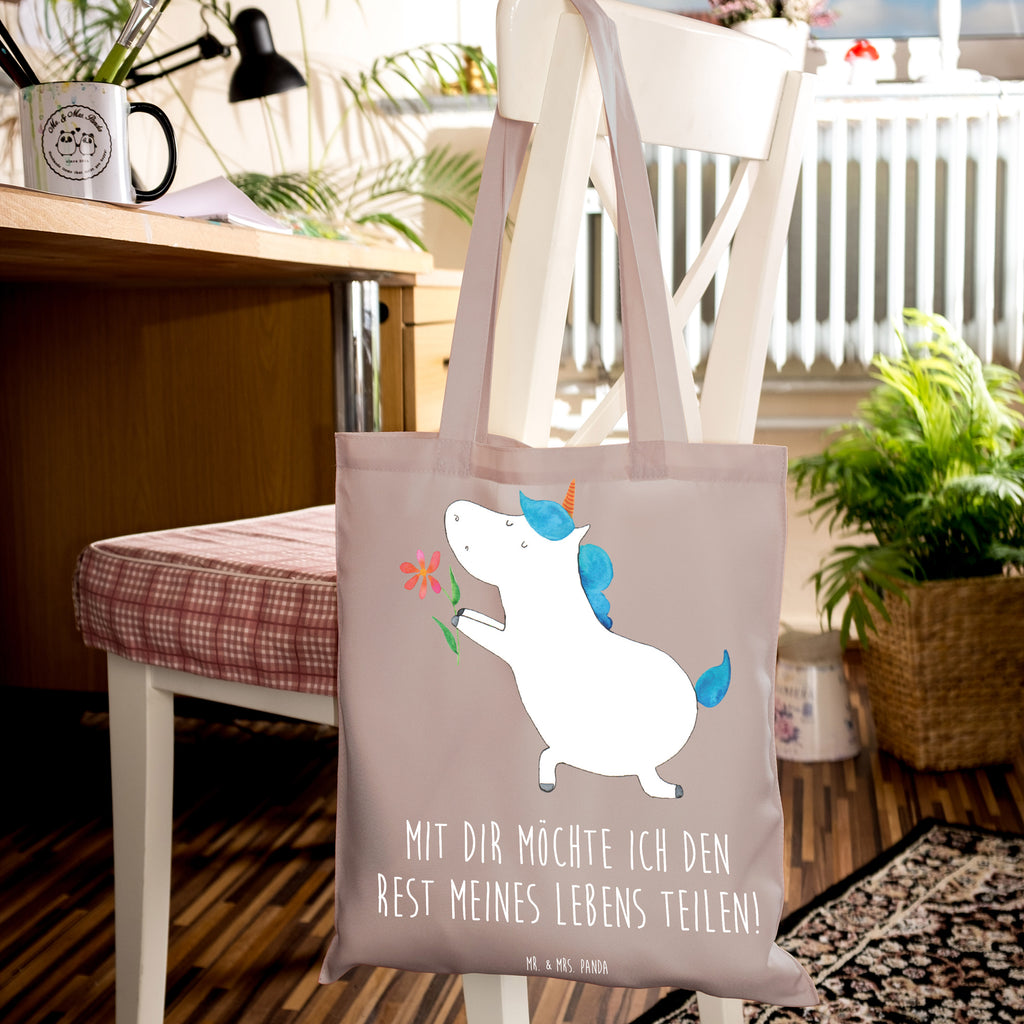 Tragetasche Einhorn Blume Beuteltasche, Beutel, Einkaufstasche, Jutebeutel, Stoffbeutel, Tasche, Shopper, Umhängetasche, Strandtasche, Schultertasche, Stofftasche, Tragetasche, Badetasche, Jutetasche, Einkaufstüte, Laptoptasche, Einhorn, Einhörner, Einhorn Deko, Pegasus, Unicorn, Liebe, Liebesbeweis, Antrag, Heiratsantrag, Verlobung, Ehepaar, Pärchen, Partner, Freund, Freundin, Ehe, heiraten