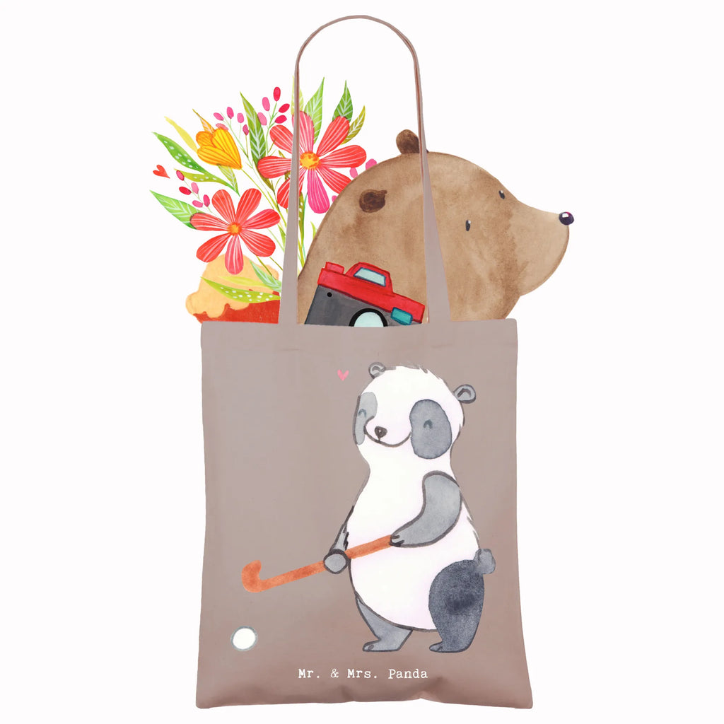 Tragetasche Panda Hockey spielen Beuteltasche, Beutel, Einkaufstasche, Jutebeutel, Stoffbeutel, Tasche, Shopper, Umhängetasche, Strandtasche, Schultertasche, Stofftasche, Tragetasche, Badetasche, Jutetasche, Einkaufstüte, Laptoptasche, Geschenk, Sport, Sportart, Hobby, Schenken, Danke, Dankeschön, Auszeichnung, Gewinn, Sportler, Hockey spielen, Feldhockey, Hockeyschläger, Hockey Verein