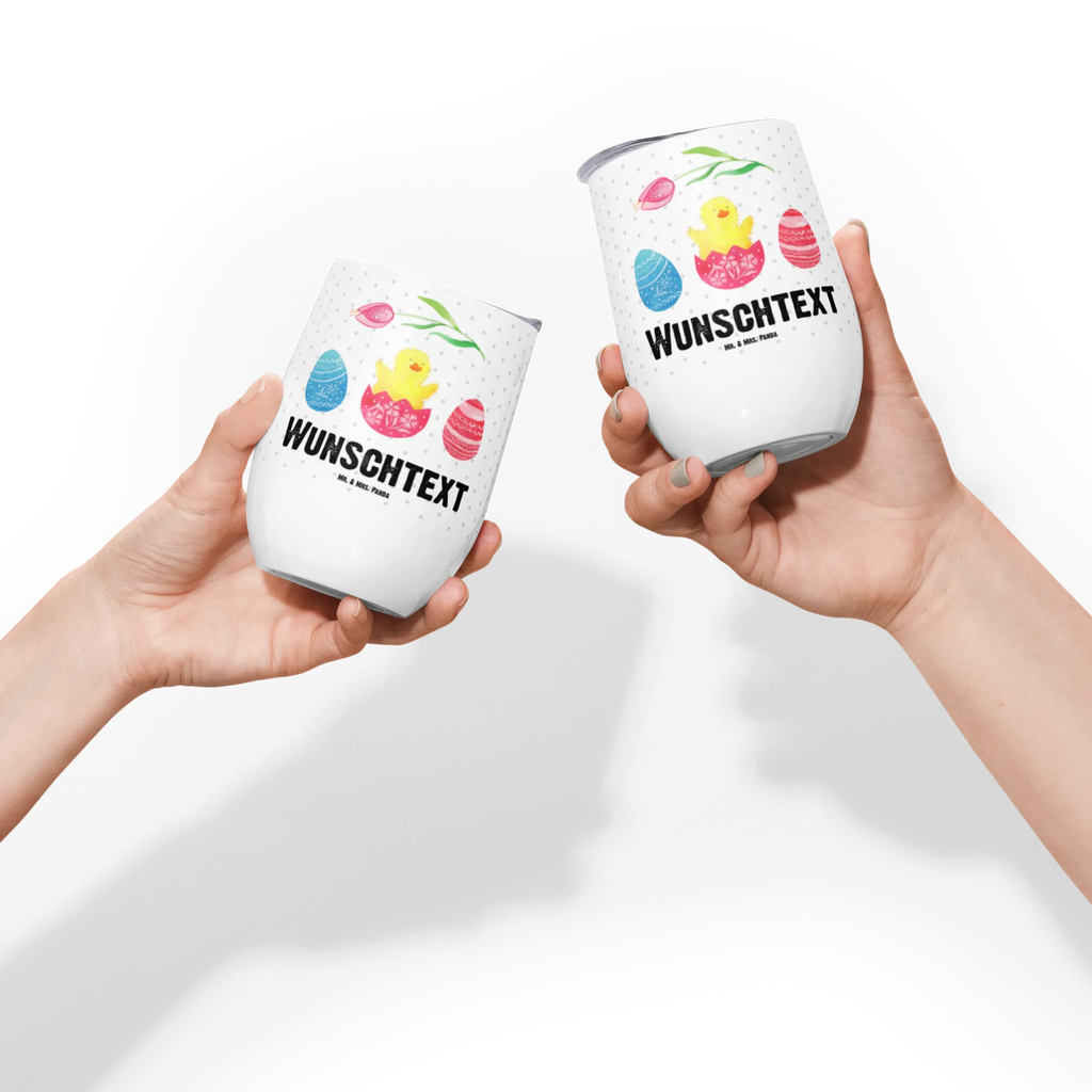 Personalisierter Weinbecher Küken geschlüpft Personalisierter Weinbecher, Personalisierter Glühwein Becher, Heißgetränke, Personalisierter Trinkbecher, Personalisierter Weinkelch, Personalisiertes Weingläser, hochwertiger Weinbecher, Weinbecher Reisen, Weinbecher unterwegs, Personalisertes Sommerglas, mit Namen, Wunschtext, Personalisierung, selbst bedrucken, Personalisiertes Weinglas, Ostern, Osterhase, Ostergeschenke, Osternest, Osterdeko, Geschenke zu Ostern, Ostern Geschenk, Ostergeschenke Kinder, Ostern Kinder, Küken, Osterei, Ostereier, Ei, Frühlingsgefühle, Freude, Grüße, liebe Grüße, Frohe Ostern, Ostergrüße