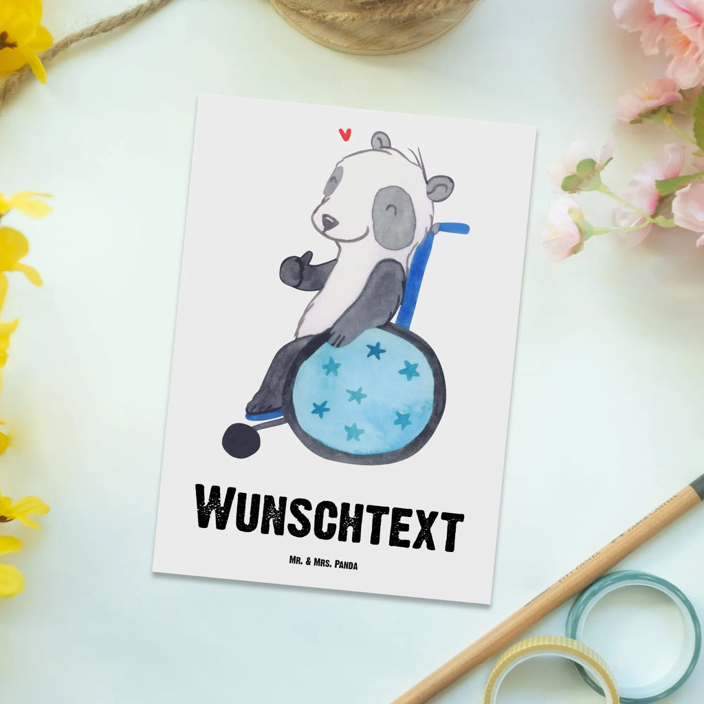 Personalisierte Postkarte Panda Rollstuhl Postkarte mit Namen, Postkarte bedrucken, Postkarte mit Wunschtext, Postkarte personalisierbar, Geschenkkarte mit Namen, Grußkarte mit Namen, Karte mit Namen, Einladung mit Namen, Ansichtskarte mit Namen, Geschenkkarte mit Wunschtext, Grußkarte mit Wunschtext, Karte mit Wunschtext, Einladung mit Wunschtext, Ansichtskarte mit Wunschtext, Panda, Rollstuhl