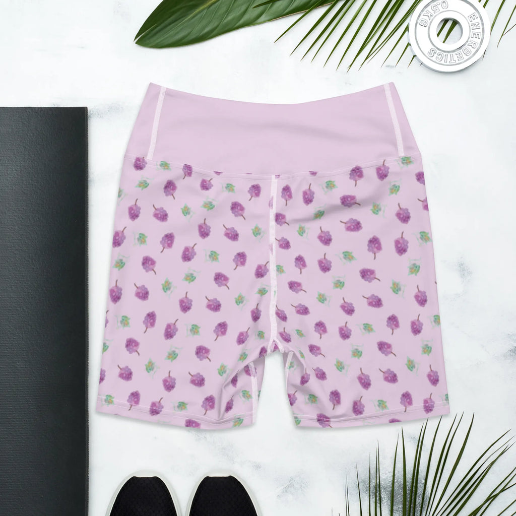 Yoga Shorts Wine Grapes Yoga Shorts, Yogashorts, Sporthose, Sportshorts, Fitnesshose, Sportshorts Damen, Yoga Shorts Damen, Yogabekleidung, Sportbekleidung, Weintrauben Muster, Wein Muster, Weintrauben, Weinreben, Wein