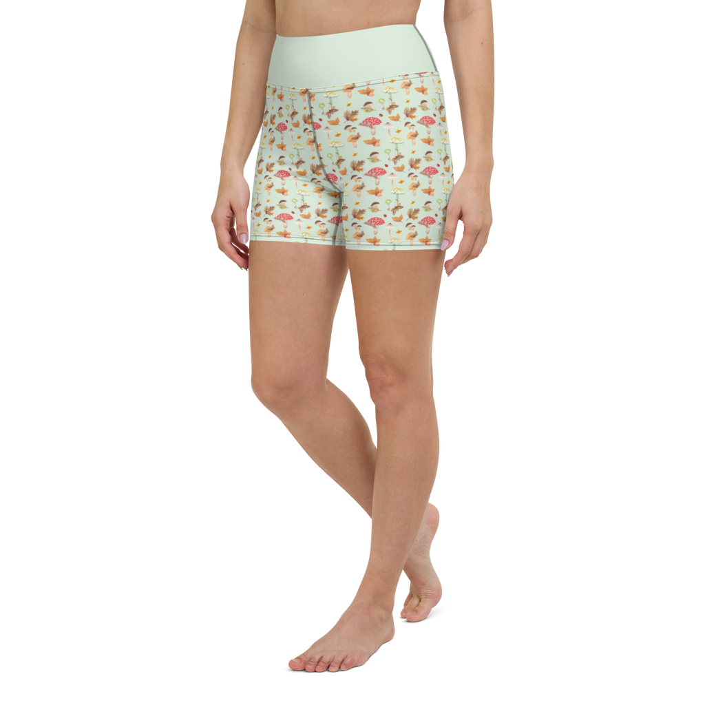 Yoga Shorts Herbst Pilze Muster Yoga Shorts, Yogashorts, Sporthose, Sportshorts, Fitnesshose, Sportshorts Damen, Yoga Shorts Damen, Yogabekleidung, Sportbekleidung, Schmetterlings Muster, Pilz Muster, Wald, Herbstwald, Pilze