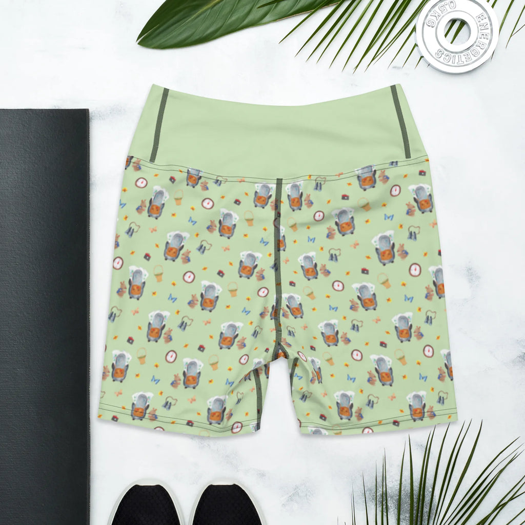 Yoga Shorts Pinguin & Maus Wanderer Muster Yoga Shorts, Yogashorts, Sporthose, Sportshorts, Fitnesshose, Sportshorts Damen, Yoga Shorts Damen, Yogabekleidung, Sportbekleidung, Pinguin, Pinguine, Abenteurer, Abenteuer, Roadtrip, Ausflug, Wanderlust, wandern