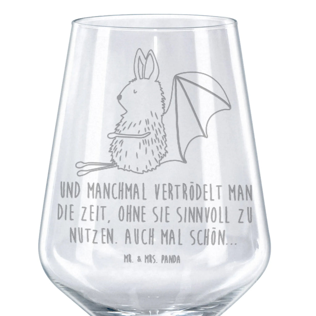 Rotwein Glas Fledermaus sitzend Rotweinglas, Weinglas, Rotwein Glas, Weinglas mit Gravur, Geschenk für Weinliebhaber, Spülmaschinenfeste Weingläser, Hochwertige Weinaccessoires, Tiermotive, Gute Laune, lustige Sprüche, Tiere, Fledermaus, Fledermäuse, Motivation, entspannen