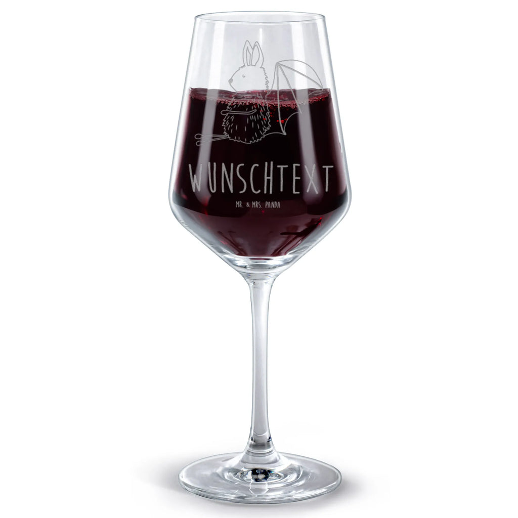 Personalisiertes Rotwein Glas Fledermaus sitzend Personalisiertes Rotweinglas, Personalisiertes Weinglas, Personalisiertes Rotwein Glas, Personalisiertes Weinglas mit Gravur, Personalisiertes Geschenk für Weinliebhaber, Personalisierte Spülmaschinenfeste Weingläser, Personalisiert Weinaccessoires, Rotweinglas mit Namen, Weinglas mit Namen, Rotwein Glas mit Namen, Weinglas mit Gravur mit Namen, Geschenk für Weinliebhaber mit Namen, Spülmaschinenfeste Weingläser mit Namen, Hochwertige Weinaccessoires mit Namen, Tiermotive, Gute Laune, lustige Sprüche, Tiere, Fledermaus, Fledermäuse, Motivation, entspannen