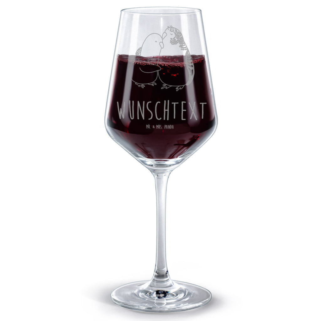 Personalisiertes Rotwein Glas Wellensittich Liebe Personalisiertes Rotweinglas, Personalisiertes Weinglas, Personalisiertes Rotwein Glas, Personalisiertes Weinglas mit Gravur, Personalisiertes Geschenk für Weinliebhaber, Personalisierte Spülmaschinenfeste Weingläser, Personalisiert Weinaccessoires, Rotweinglas mit Namen, Weinglas mit Namen, Rotwein Glas mit Namen, Weinglas mit Gravur mit Namen, Geschenk für Weinliebhaber mit Namen, Spülmaschinenfeste Weingläser mit Namen, Hochwertige Weinaccessoires mit Namen, Liebe, Partner, Freund, Freundin, Ehemann, Ehefrau, Heiraten, Verlobung, Heiratsantrag, Liebesgeschenk, Jahrestag, Hocheitstag, Vögel, Wellensittich, Nähe, Kuscheln, Vertrauen