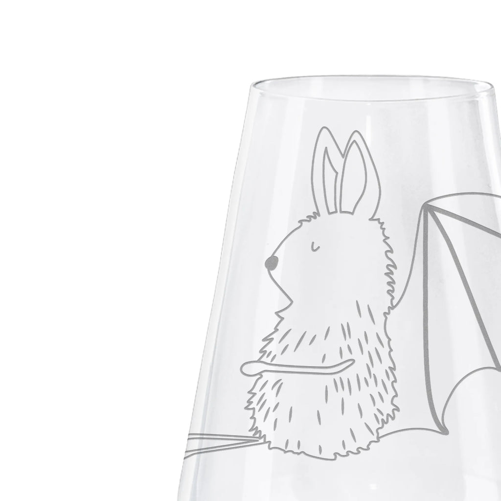 Weißwein Glas Fledermaus sitzend Weißweinglas, Weinglas, Weißwein Glas, Weinglas mit Gravur, Geschenk für Weinliebhaber, Spülmaschinenfeste Weingläser, Hochwertige Weinaccessoires, Tiermotive, Gute Laune, lustige Sprüche, Tiere, Fledermaus, Fledermäuse, Motivation, entspannen