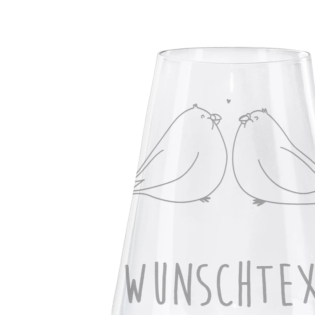 Personalisiertes Weißwein Glas Turteltauben Liebe Personalisiertes Weißweinglas, Personalisiertes Weinglas, Personalisiertes Weißwein Glas, Personalisiertes Weinglas mit Gravur, Personalisiertes Geschenk für Weinliebhaber, Personalisierte Spülmaschinenfeste Weingläser, Personalisierte Weinaccessoires, Weißweinglas mit Namen, Weinglas mit Namen, Weißwein Glas mit Namen, Weinglas mit Gravur mit Namen, Geschenk für Weinliebhaber mit Namen, Spülmaschinenfeste Weingläser mit Namen, Hochwertige Weinaccessoires mit Namen, Liebe, Partner, Freund, Freundin, Ehemann, Ehefrau, Heiraten, Verlobung, Heiratsantrag, Liebesgeschenk, Jahrestag, Hocheitstag, Turteltauben, Turteltäubchen, Tauben, Verliebt, Verlobt, Verheiratet, Geschenk Freundin, Geschenk Freund, Liebesbeweis, Hochzeitstag, Geschenk Hochzeit