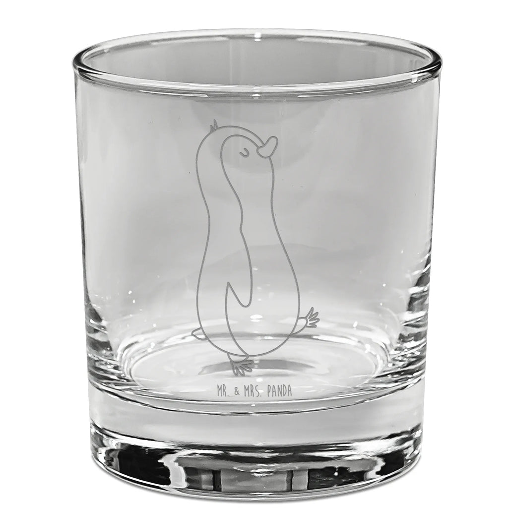 Whiskey Glas Pinguin marschierend Whiskeylgas, Whiskey Glas, Whiskey Glas mit Gravur, Whiskeyglas mit Spruch, Whiskey Glas mit Sprüchen, Whiskygläser, Whisky Gläser, Whiskey Tumbler, Whiskyglas mit Gravur, Gravur Whiskyglas, Edle Whiskygläser, Pinguin, Pinguine, Frühaufsteher, Langschläfer, Bruder, Schwester, Familie