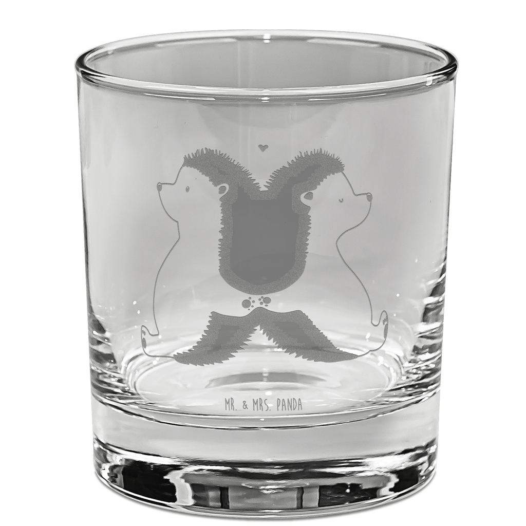 Whiskey Glas Igel händchenhaltend Whiskeylgas, Whiskey Glas, Whiskey Glas mit Gravur, Whiskeyglas mit Spruch, Whiskey Glas mit Sprüchen, Whiskygläser, Whisky Gläser, Whiskey Tumbler, Whiskyglas mit Gravur, Gravur Whiskyglas, Edle Whiskygläser, Liebe, Partner, Freund, Freundin, Ehemann, Ehefrau, Heiraten, Verlobung, Heiratsantrag, Liebesgeschenk, Jahrestag, Hocheitstag, Igel, Igelliebe, Hand in Hand, Liebesbeweis, große Liebe, Liebesbotschaft, Hochzeit, Lieblingsmensch, Gemeinsamkeit, Love, Geschenk für zwei