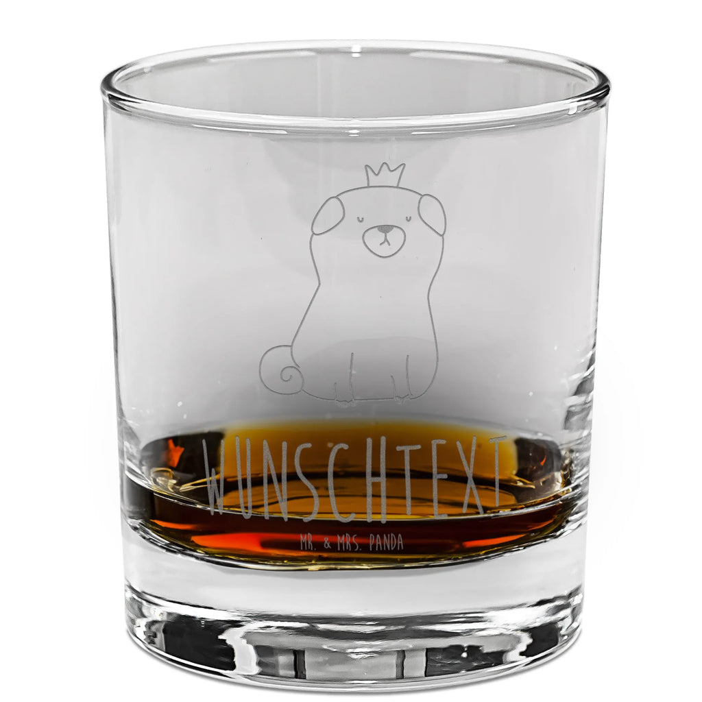 Personalisiertes Whiskey Glas Mops Krone Whiskeylgas, Whiskey Glas, Whiskey Glas mit Gravur, Whiskeyglas mit Spruch, Whiskey Glas mit Sprüchen, Hund, Hundemotiv, Haustier, Hunderasse, Tierliebhaber, Hundebesitzer, Sprüche, Mops, allergisch, kinderlos, Hausregel, Hundebesitzer. Spruch, lustig