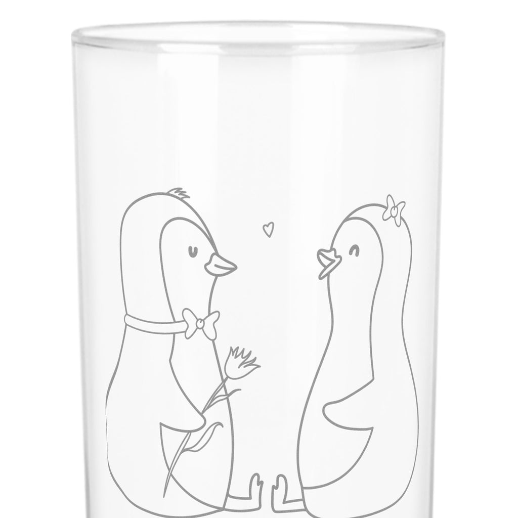 Wasserglas Pinguin Pärchen Wasserglas, Glas, Trinkglas, Wasserglas mit Gravur, Glas mit Gravur, Trinkglas mit Gravur, Pinguin, Pinguine, Liebe, Liebespaar, Liebesbeweis, Liebesgeschenk, Verlobung, Jahrestag, Hochzeitstag, Hochzeit, Hochzeitsgeschenk, große Liebe, Traumpaar