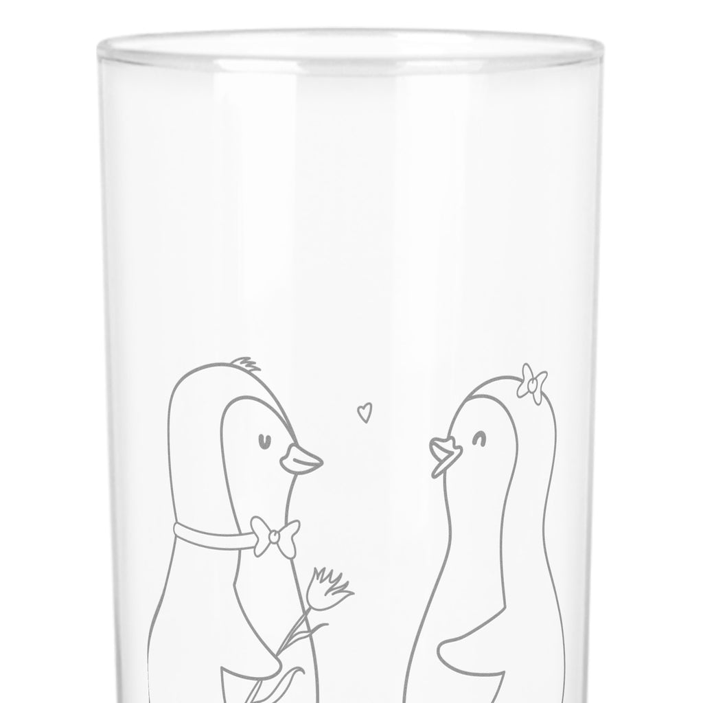 Wasserglas Pinguin Pärchen Wasserglas, Glas, Trinkglas, Wasserglas mit Gravur, Glas mit Gravur, Trinkglas mit Gravur, Pinguin, Pinguine, Liebe, Liebespaar, Liebesbeweis, Liebesgeschenk, Verlobung, Jahrestag, Hochzeitstag, Hochzeit, Hochzeitsgeschenk, große Liebe, Traumpaar