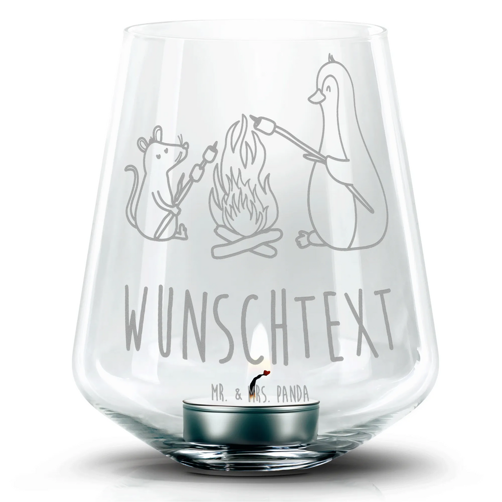 Personalisiertes Gravur Windlicht Pinguin Lagerfeuer Personalisiertes Windlicht Glas, Personalisiertes Teelichtglas, Personalisierter Teelichthalter, Personalisiertes Teelichter, Personalisiertes Kerzenglas, Personalisierte Windlicht Kerze, Personalisiertes Kerzenlicht, Personalisiertes Windlicht mit Gravur, Personalisierte Teelicht Glas mit Gravur, Personalisierte Kerzenglas mit Gravur, Windlicht mit Namen, Kerze mit Namen, Pinguin, Maus, Pinguine, Lagerfeuer, Leben, Arbeit, Job, Motivation, Büro, Büroalltag, Lebensspruch, Lebensmotivation, Neustart, Liebe, grillen, Feuer, Marshmallows